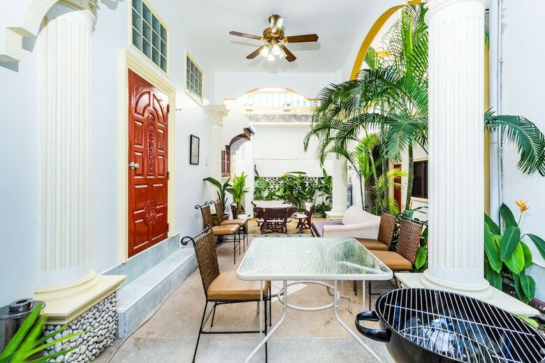Hotel Eriksson Guesthouse