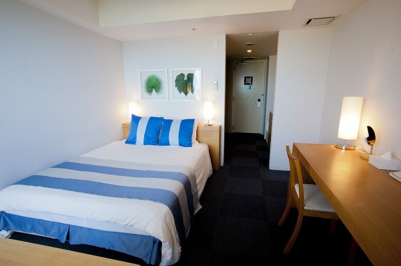 Hotel The Beach Tower Okinawa