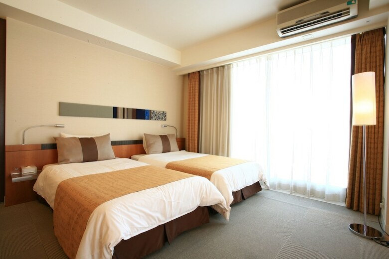 Hotel The Beach Tower Okinawa