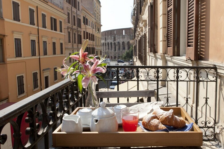 Bed & Breakfast Santi Quattro Al Colosseo