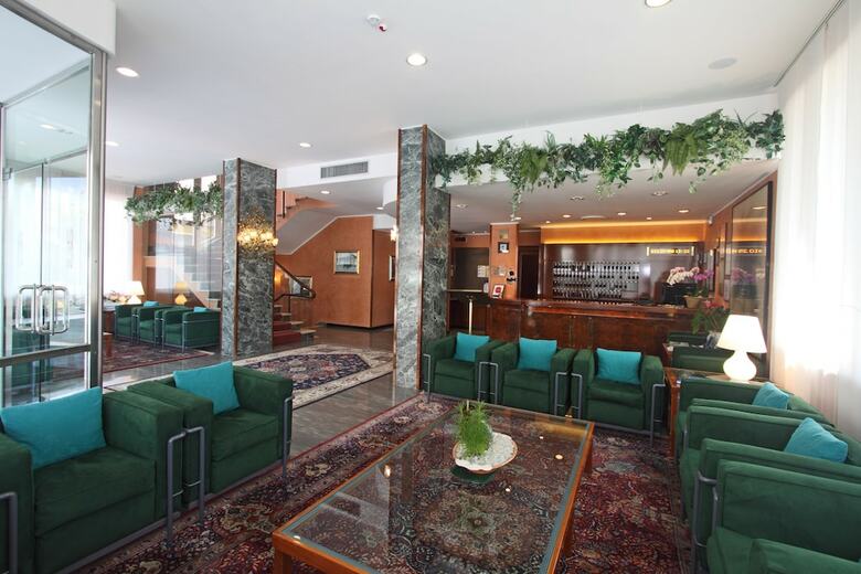 Hotel Bellevue Et Mediterran�e