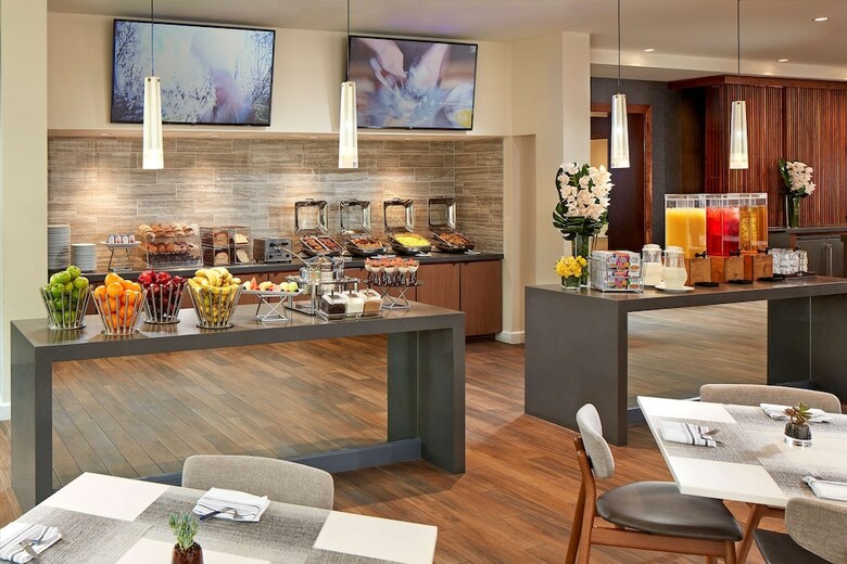 Hotel Hilton Pasadena