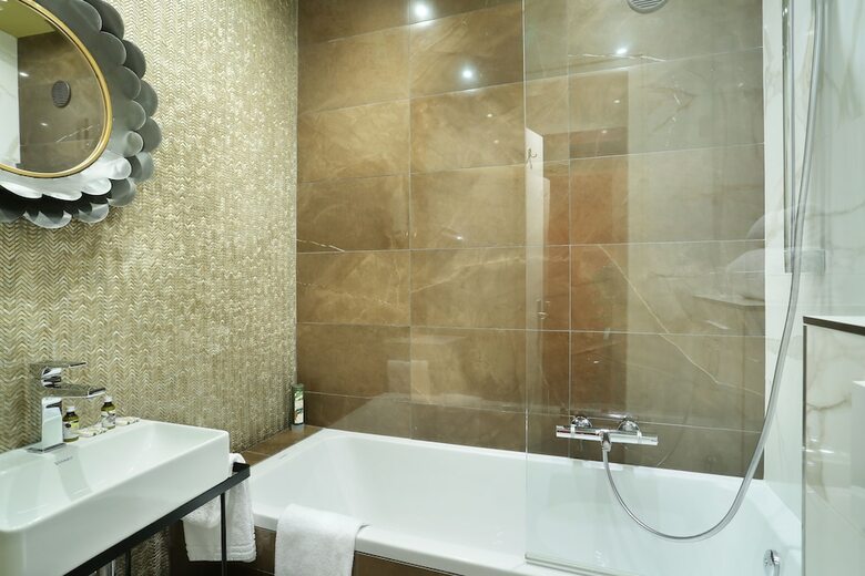 Hotel H�tel Suisse