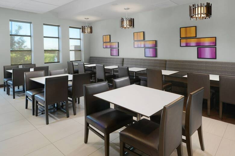 Hotel Residence Inn By Marriott Downtown Long Beach