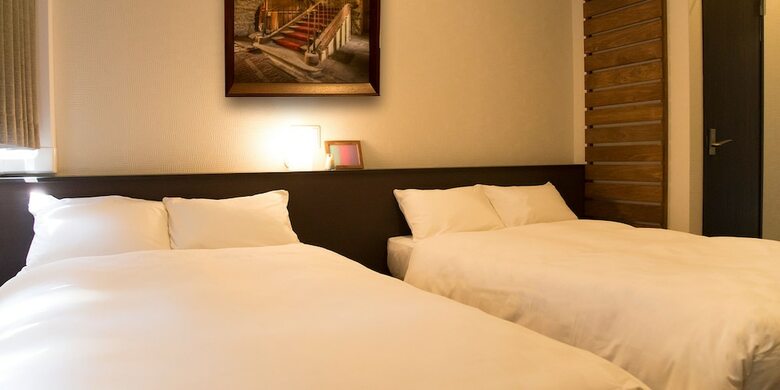 Osaka Port Hotel L'espoir