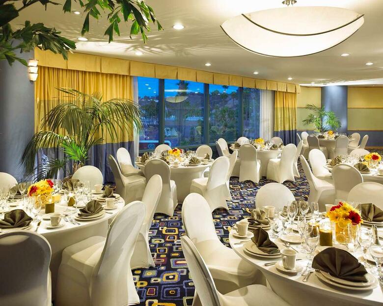 Doubletree By Hilton San Diego - Hotel Circle