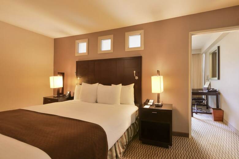 Doubletree By Hilton San Diego - Hotel Circle