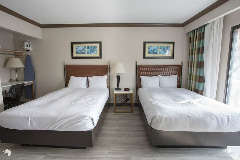 Vanllee Hotel And Suites