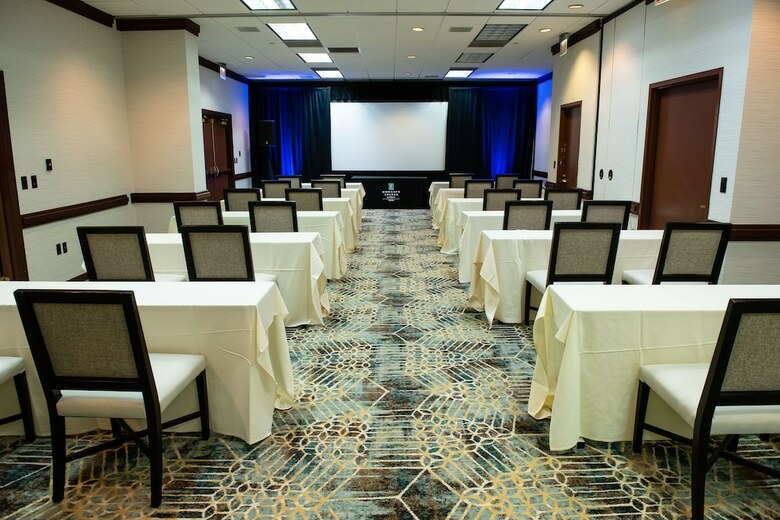 Hotel Embassy Suites By Hilton Auburn Hills