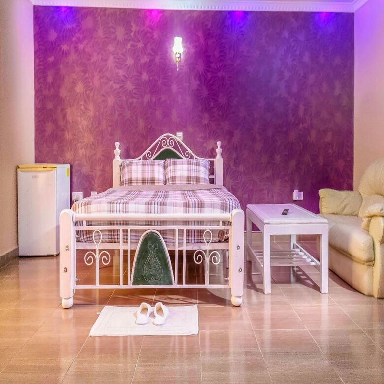 Hotel Nemadek Royal Park