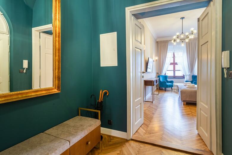 Mr 3 Apartments