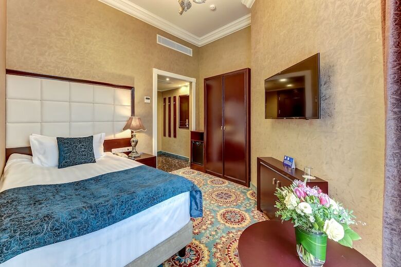 Hotel Nevskiy Eclectic By Akyan