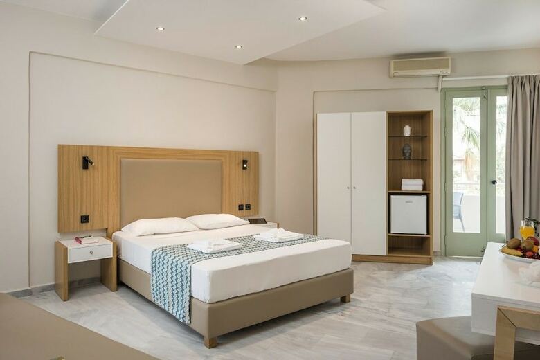 Hotel Fereniki Resort & Spa