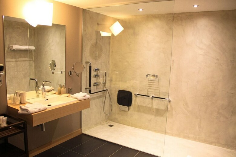 Hotel L'aubini�re