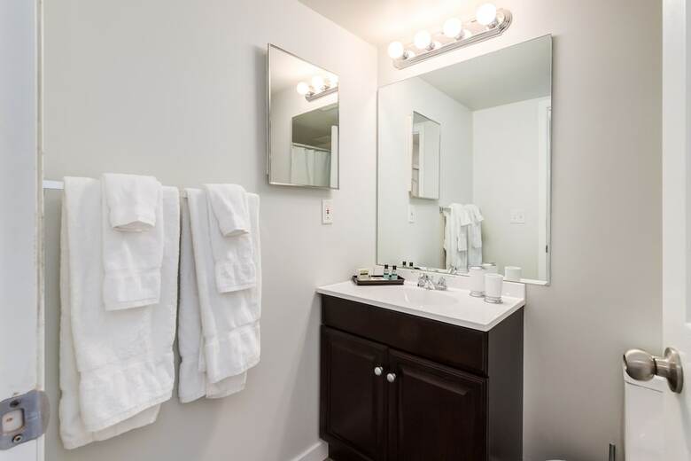 Tarjan Place Apartments Corporate Stays