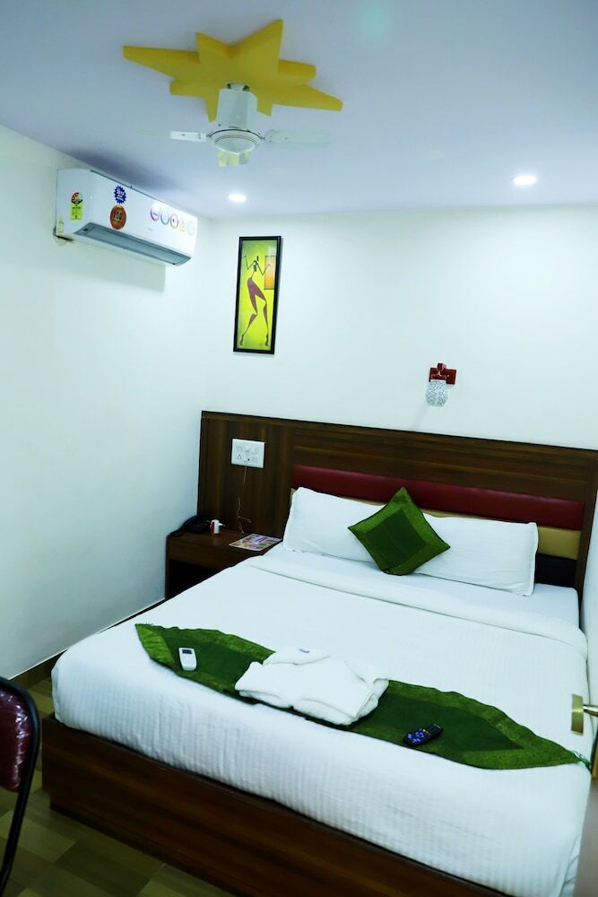 Hotel Airport Inn Residency