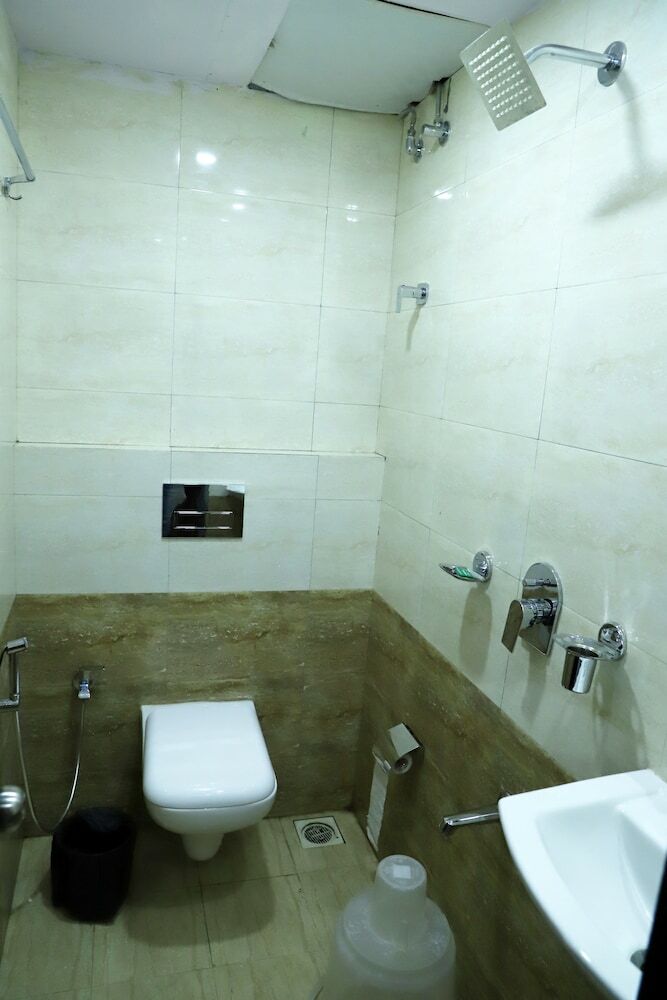 Hotel Airport Inn Residency