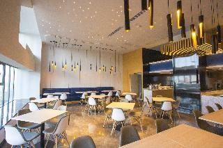 Hotel Holiday Inn Express Wuhan Optical Valley