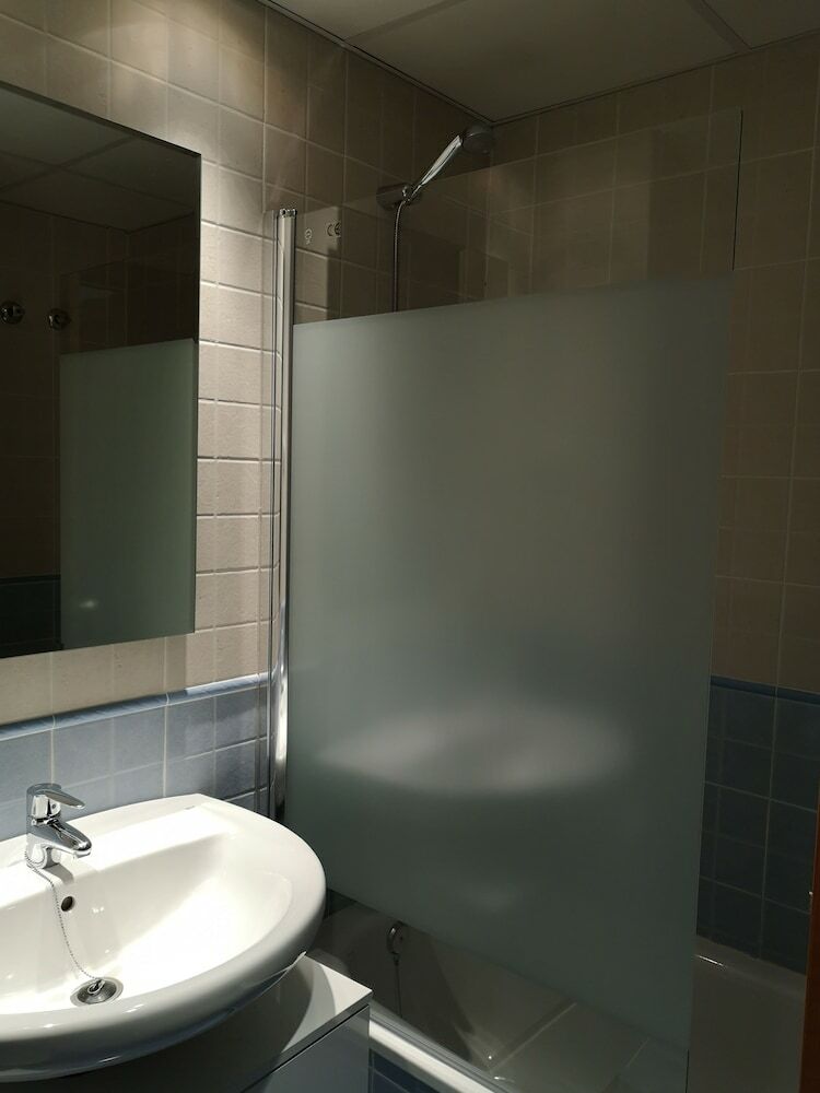 Apartamentos Bermeja Galera