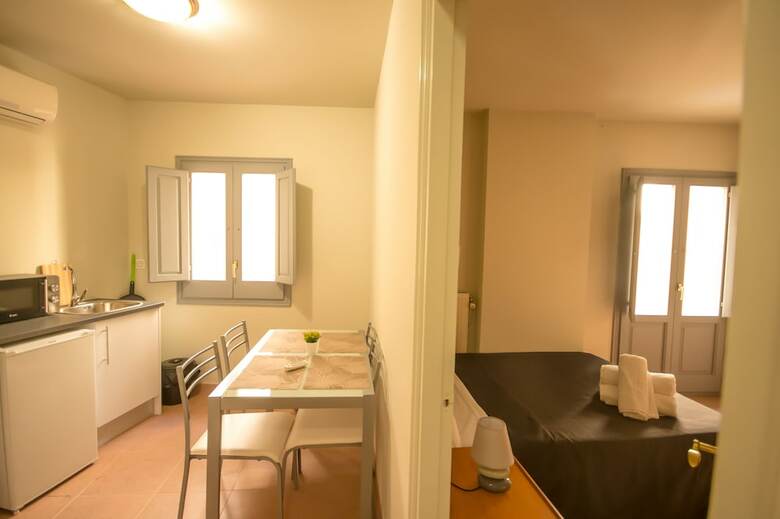 Apartamentos Center Plaza Figueres