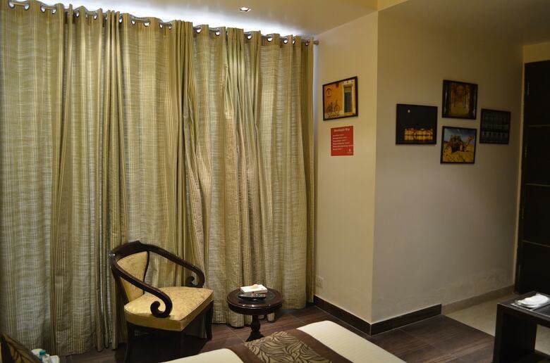 Hotel Woodapple Residency