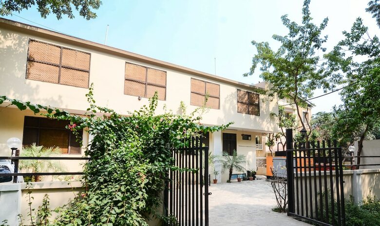 Hotel Treebo Aroma Park