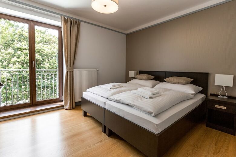 Hotel Mandat