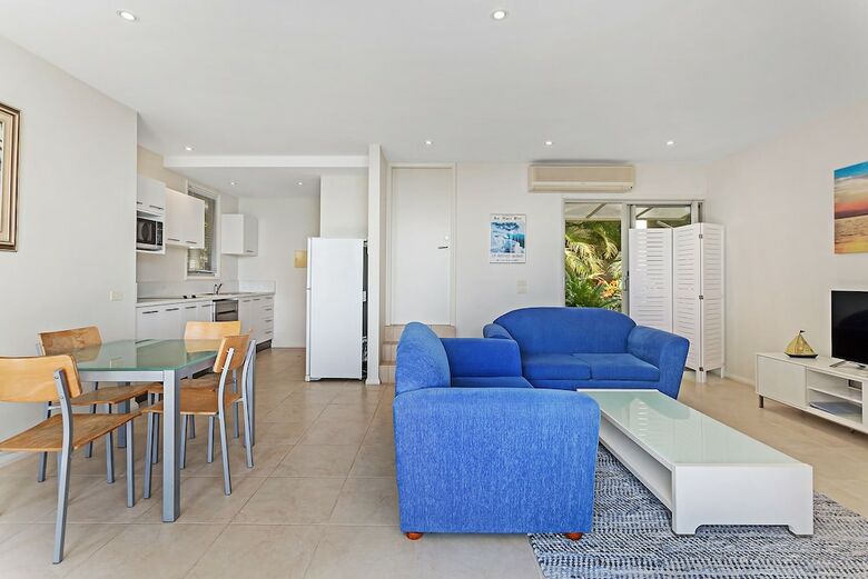Apartamentos Mirage, 24a Gloucester Street