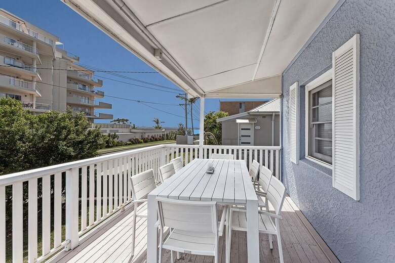 Tomaree Road, 14, Oscars Pet Friendly Beach House