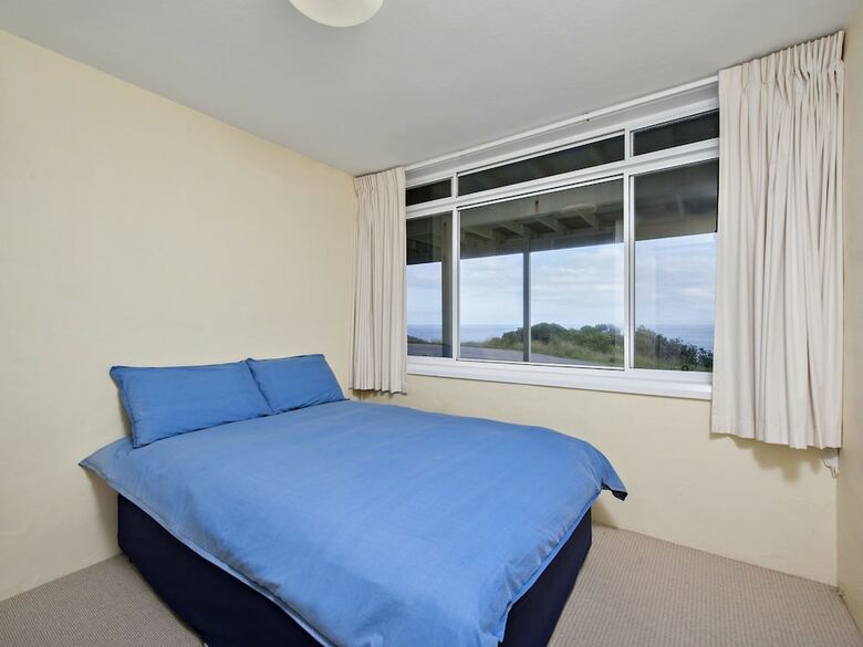 Ocean Retreat, 28 Pacific Street