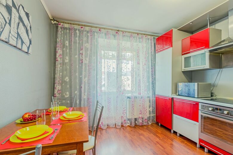 Apartamentos Flathome24 On Kolomiazhsky