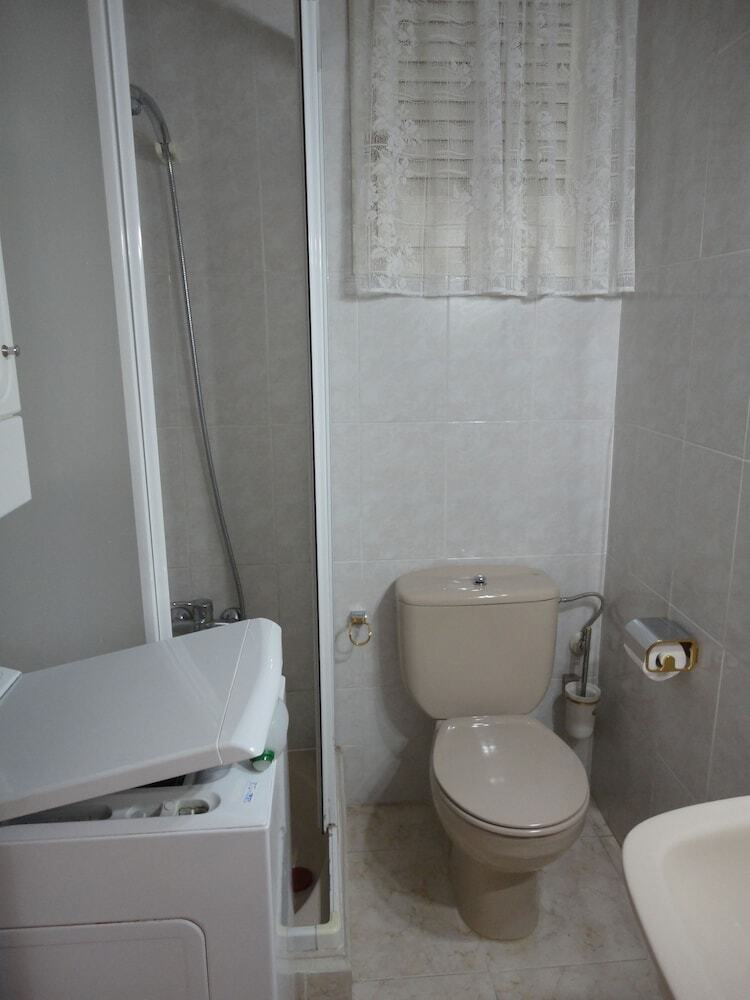 Apartamentos Sandi 3 - 2