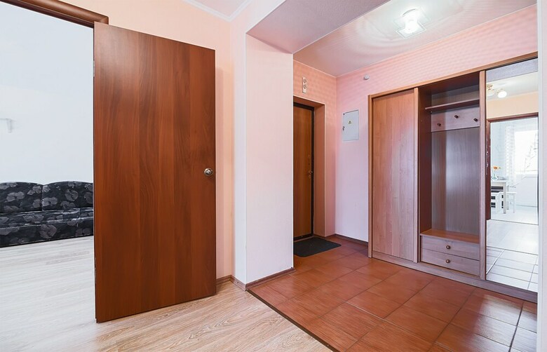 Apartamentos Flathome24 Metro Komendanskiy Prospect