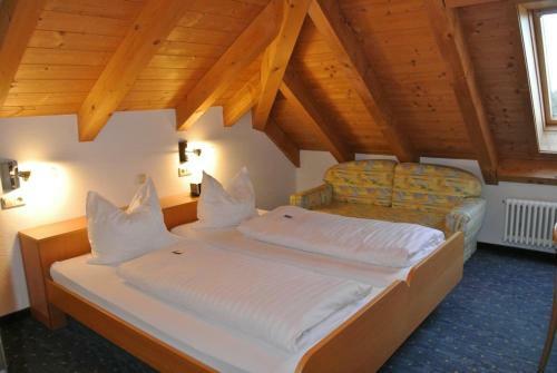 Hostal Gasthaus Schiff