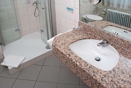 Hotel-g�stehaus L�wen
