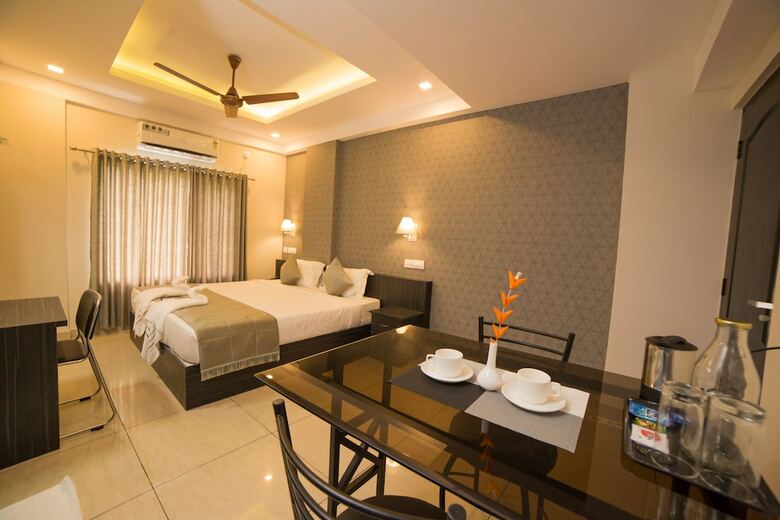 Hotel South Gate Residency