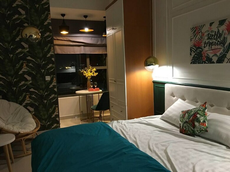 Apartamentos Resto Home River Gate