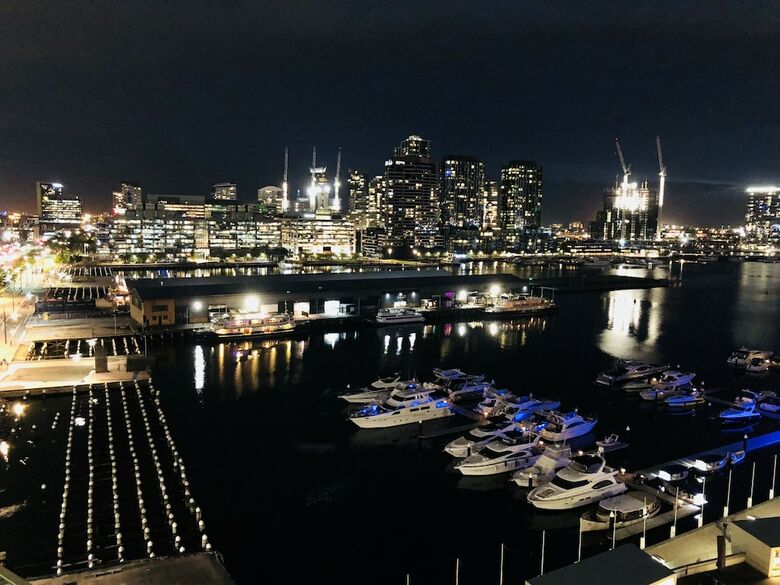 Apartamentos Astonishing Docklands View Deluxe Room
