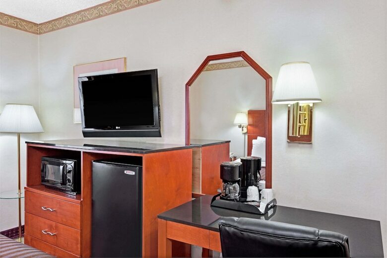 Motel Travelodge By Wyndham Burbank-glendale