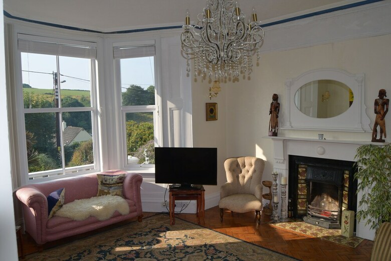 Bed & Breakfast Elmswood House