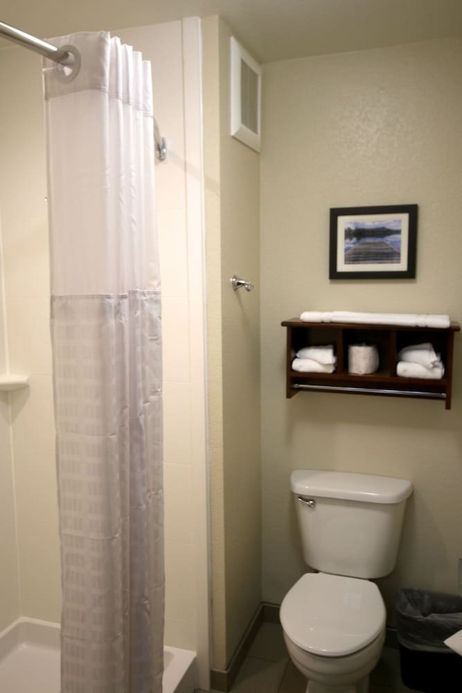 Hotel Comfort Inn & Suites