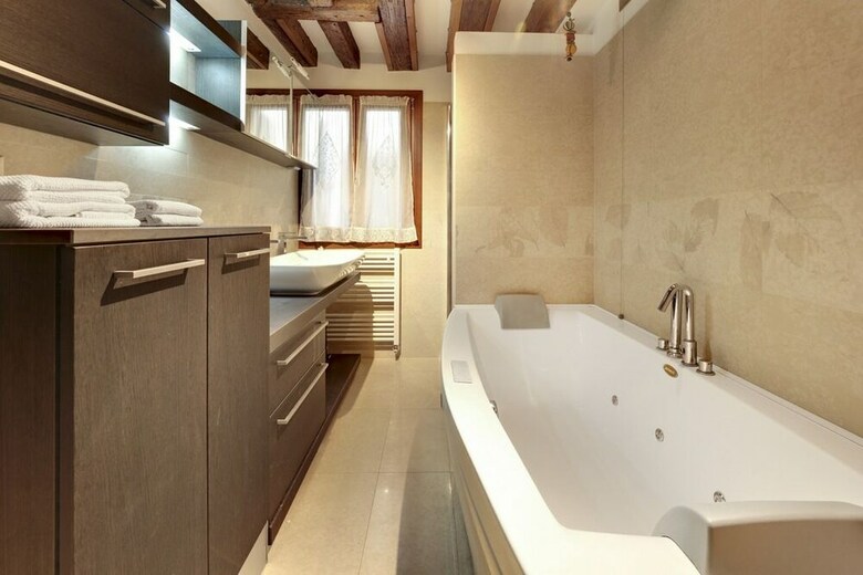 Ca' Patrizia Apartment In Venice