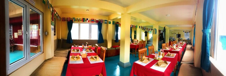 Hotel Thanka Inn Gokyo