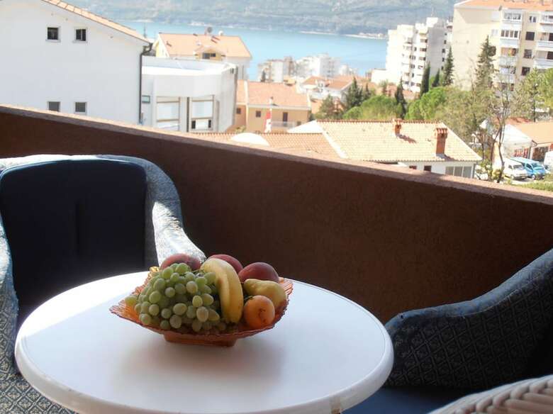 Apartamentos Villa Lav Costa S