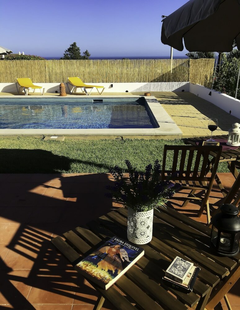 Bed & Breakfast Vila Sta Teresinha Suites