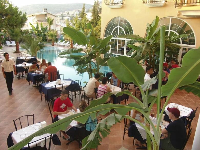 Hotel Olivia