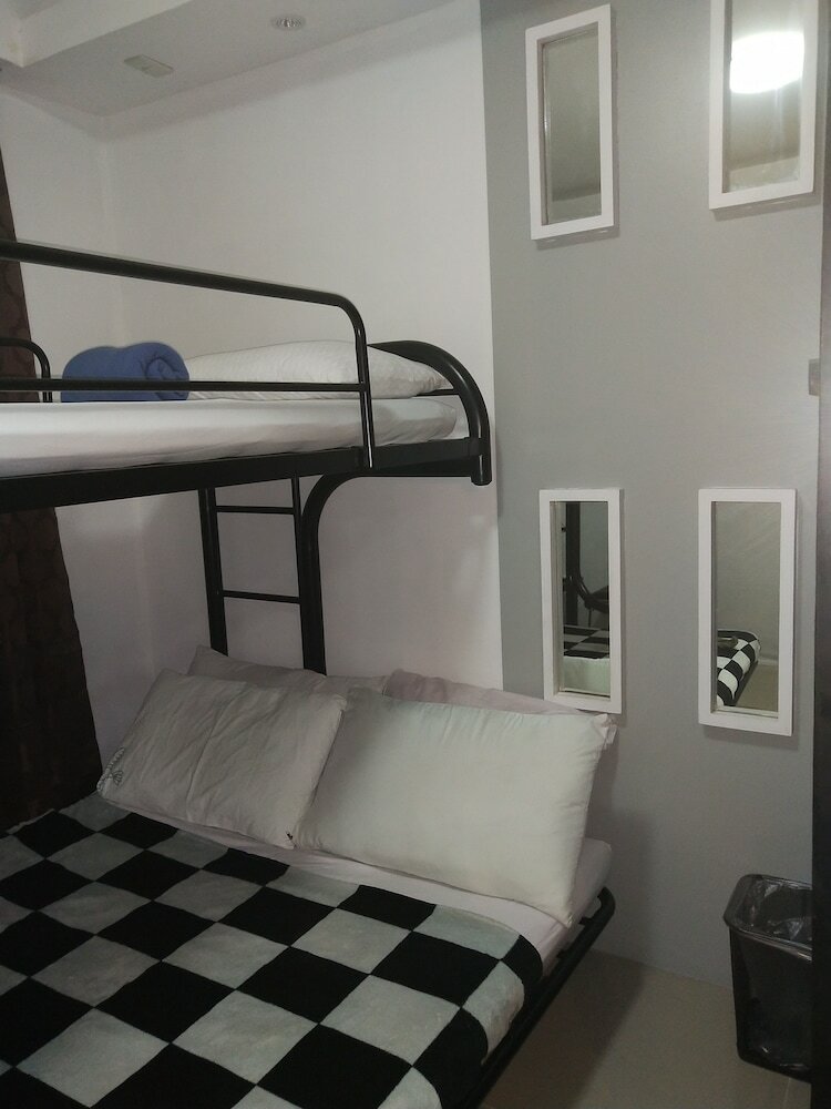 Studio Guestrooms In San Marino Residences
