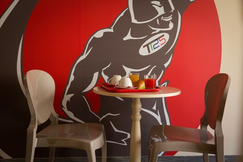 Hotel Tritone 125