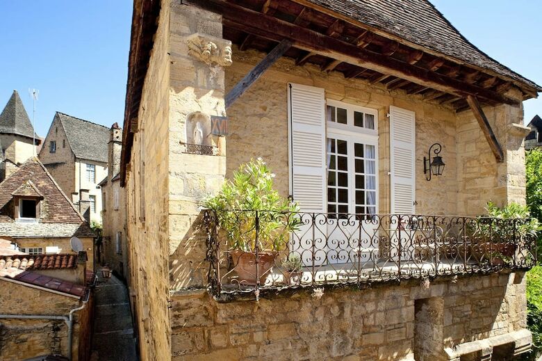 Apartamento La Salamandre - Les Suites Sarladaises