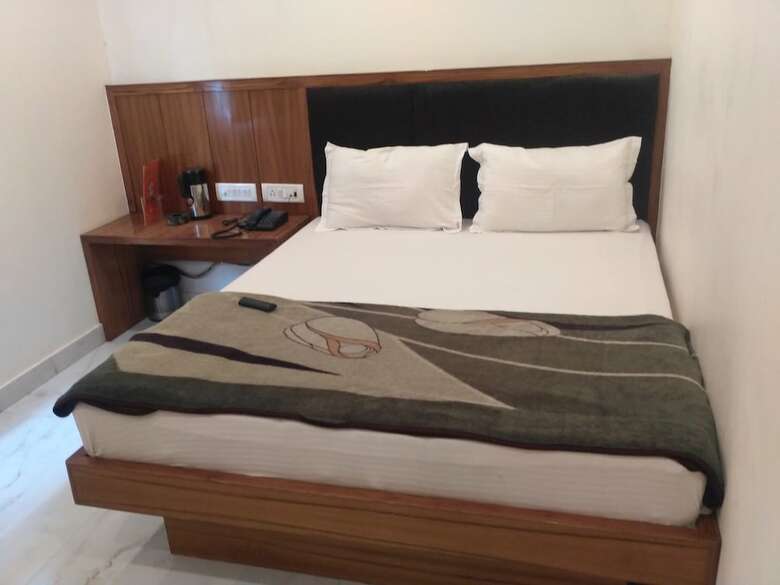 Hotel Rama Deluxe Paharganj